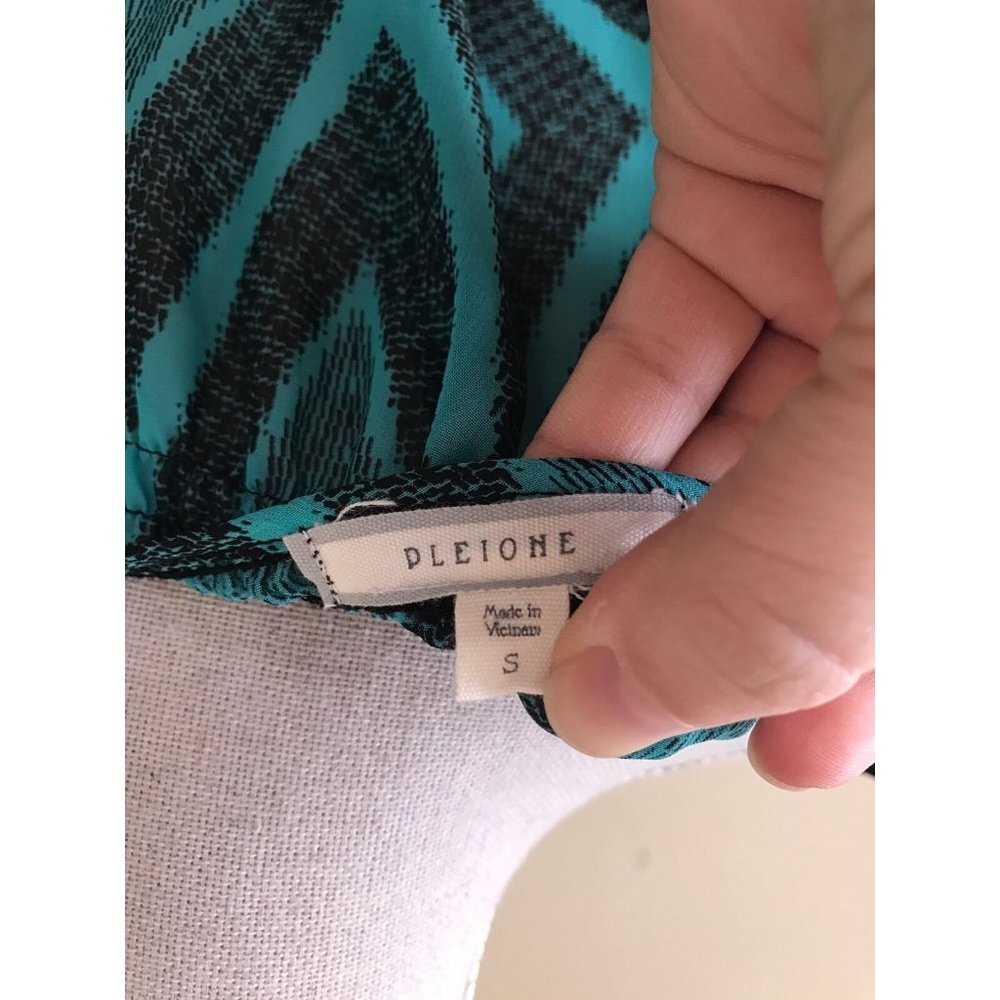 Pleione Black and Teal Tunic Blouse - Small - Picture 8 of 9